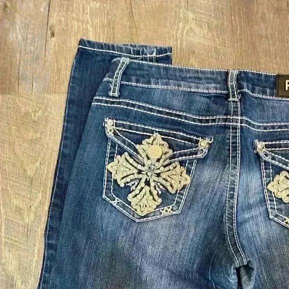 Rue 21 Blue Junior Straight Leg Jeans - Picture 13 of 13